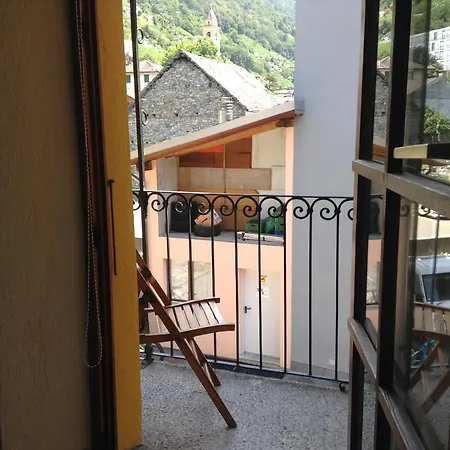 Verzaschina Holiday home *