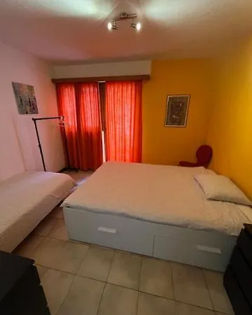 Verzaschina Tatil Evi Gordola